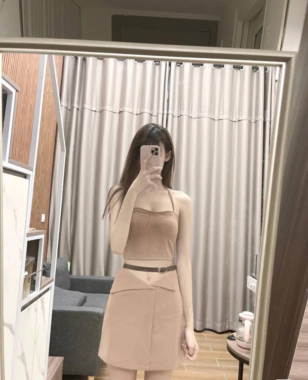 朝职区水水多的妹妹